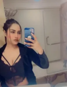 Jiya Khan – Foreign Gurgaon Escort